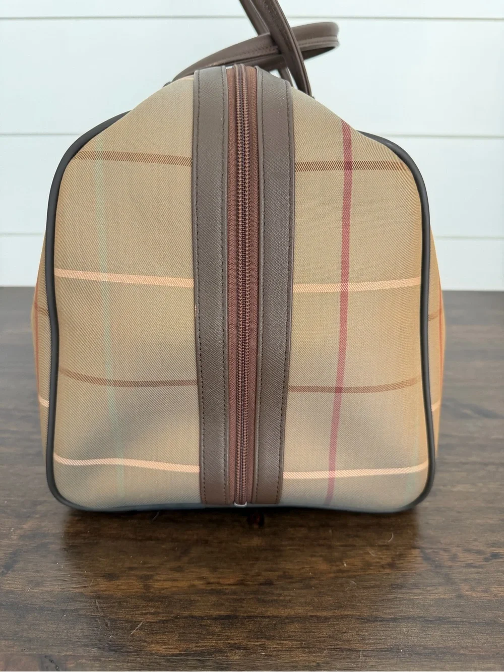 Burberry classic plaid